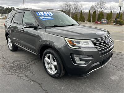 2017 Ford Explorer XLT   - Photo 6 - Butler, PA 16001