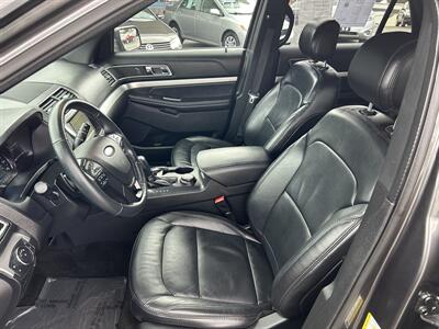 2017 Ford Explorer XLT   - Photo 7 - Butler, PA 16001