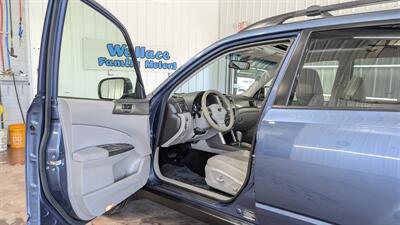 2013 Subaru Forester 2.5X Premium   - Photo 10 - Butler, PA 16001