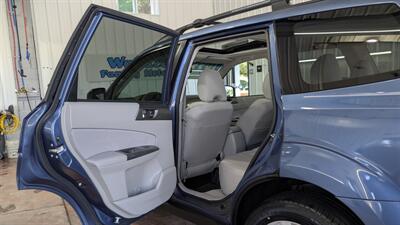 2013 Subaru Forester 2.5X Premium   - Photo 12 - Butler, PA 16001