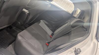 2018 Ford Fiesta SE   - Photo 13 - Butler, PA 16001