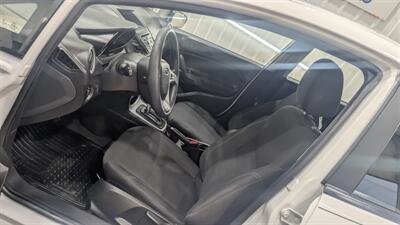 2018 Ford Fiesta SE   - Photo 11 - Butler, PA 16001