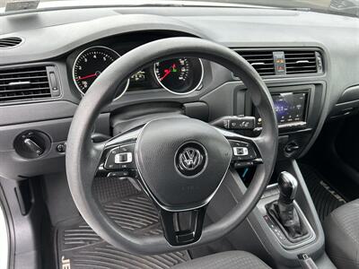 2015 Volkswagen Jetta S   - Photo 10 - Butler, PA 16001