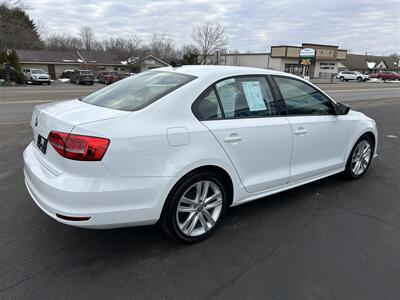 2015 Volkswagen Jetta S   - Photo 5 - Butler, PA 16001