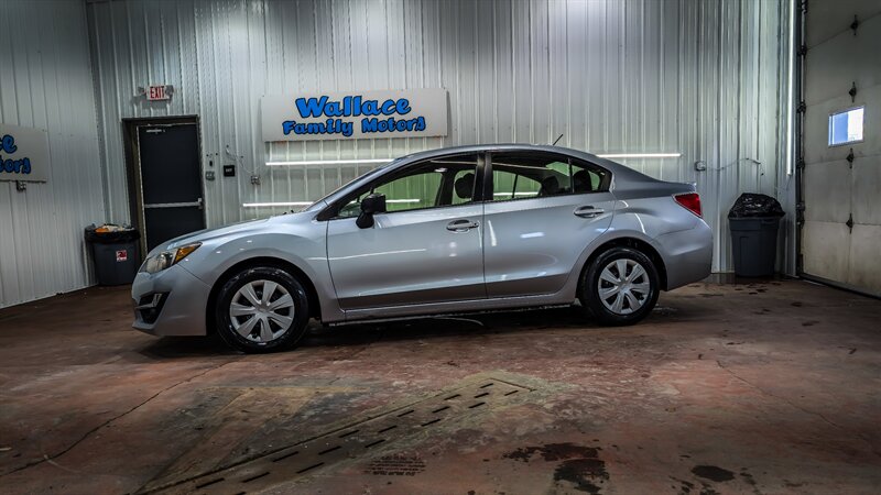 2016 Subaru Impreza 2.0i   - Photo 1 - Butler, PA 16001