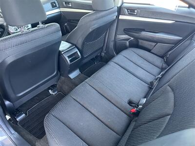 2011 Subaru Legacy 2.5i Premium   - Photo 12 - Butler, PA 16001