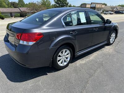 2011 Subaru Legacy 2.5i Premium   - Photo 5 - Butler, PA 16001
