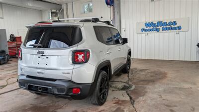 2019 Jeep Renegade Latitude   - Photo 4 - Butler, PA 16001