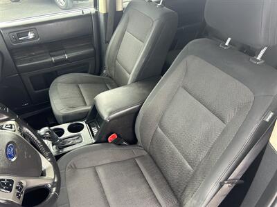 2013 Ford Flex SEL   - Photo 11 - Butler, PA 16001
