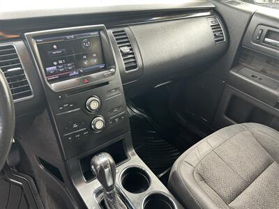 2013 Ford Flex SEL   - Photo 10 - Butler, PA 16001