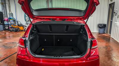 2018 Hyundai ELANTRA GT   - Photo 18 - Butler, PA 16001