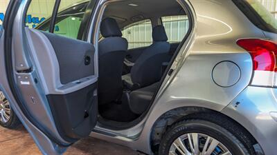 2011 Toyota Yaris   - Photo 12 - Butler, PA 16001