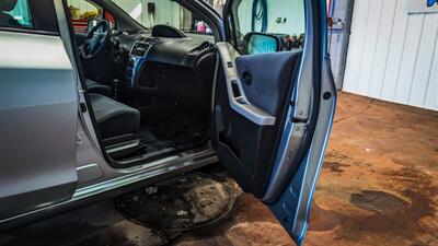 2011 Toyota Yaris   - Photo 15 - Butler, PA 16001