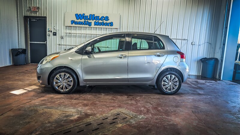 2011 Toyota Yaris   - Photo 1 - Butler, PA 16001