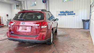 2014 Subaru Outback 2.5i Limited   - Photo 4 - Butler, PA 16001