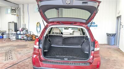 2014 Subaru Outback 2.5i Limited   - Photo 18 - Butler, PA 16001