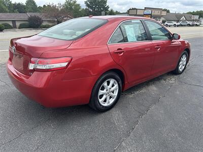 2010 Toyota Camry LE   - Photo 5 - Butler, PA 16001