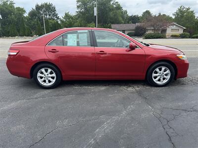 2010 Toyota Camry LE   - Photo 4 - Butler, PA 16001