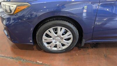 2018 Subaru Impreza 2.0i   - Photo 8 - Butler, PA 16001