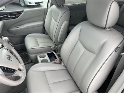 2011 Nissan Quest 3.5 LE   - Photo 11 - Butler, PA 16001