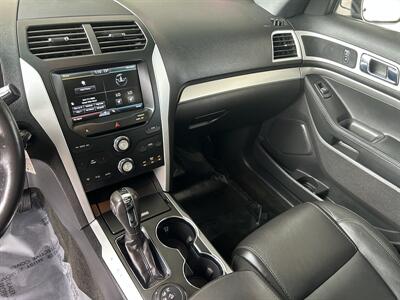 2015 Ford Explorer XLT   - Photo 9 - Butler, PA 16001