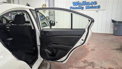 2014 Subaru Impreza 2.0i   - Photo 16 - Butler, PA 16001