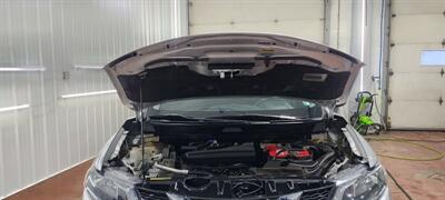 2016 Nissan Rogue S   - Photo 9 - Butler, PA 16001