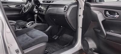 2016 Nissan Rogue S   - Photo 14 - Butler, PA 16001