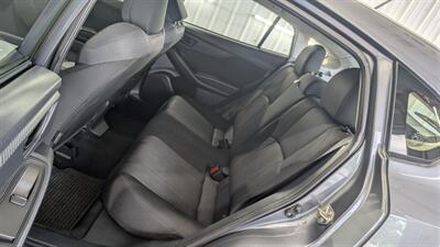 2018 Subaru Impreza 2.0i   - Photo 13 - Butler, PA 16001
