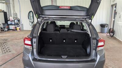 2018 Subaru Impreza 2.0i   - Photo 18 - Butler, PA 16001