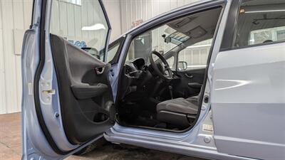 2010 Honda Fit   - Photo 10 - Butler, PA 16001