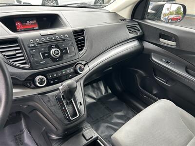 2015 Honda CR-V LX   - Photo 9 - Butler, PA 16001