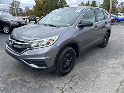 2015 Honda CR-V LX   - Photo 2 - Butler, PA 16001