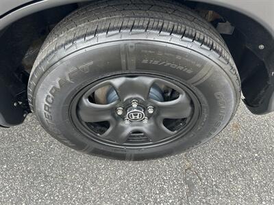 2015 Honda CR-V LX   - Photo 15 - Butler, PA 16001