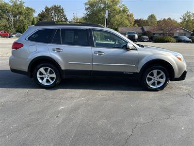 2014 Subaru Outback 2.5i Limited   - Photo 4 - Butler, PA 16001