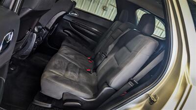 2011 Dodge Durango Crew   - Photo 13 - Butler, PA 16001