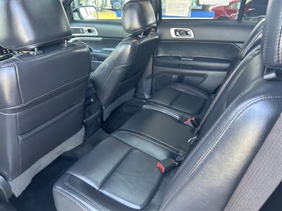 2015 Ford Explorer XLT   - Photo 13 - Butler, PA 16001