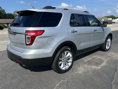 2015 Ford Explorer XLT   - Photo 5 - Butler, PA 16001