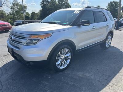 2015 Ford Explorer XLT   - Photo 2 - Butler, PA 16001