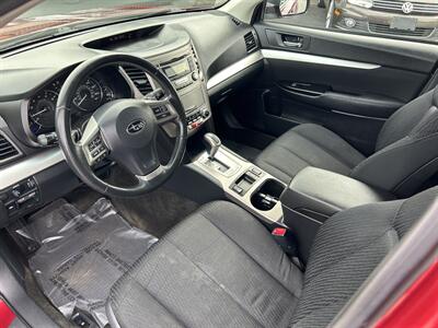 2012 Subaru Outback 2.5i Premium   - Photo 8 - Butler, PA 16001