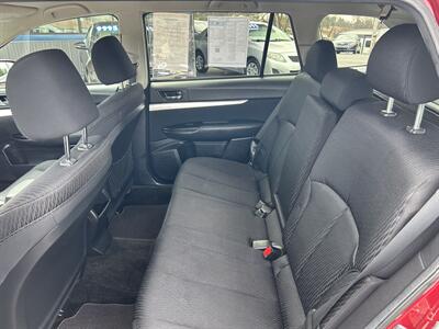2012 Subaru Outback 2.5i Premium   - Photo 12 - Butler, PA 16001