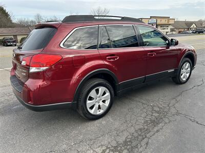 2012 Subaru Outback 2.5i Premium   - Photo 5 - Butler, PA 16001