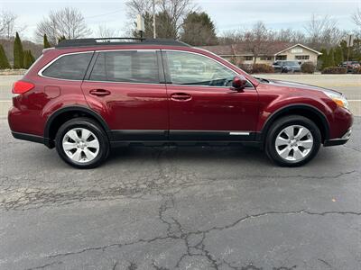 2012 Subaru Outback 2.5i Premium   - Photo 4 - Butler, PA 16001