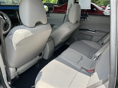 2012 Subaru Forester 2.5X Premium   - Photo 13 - Butler, PA 16001