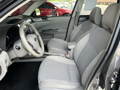 2012 Subaru Forester 2.5X Premium   - Photo 7 - Butler, PA 16001