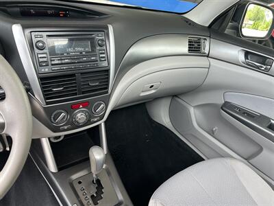 2012 Subaru Forester 2.5X Premium   - Photo 10 - Butler, PA 16001