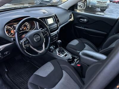 2014 Jeep Cherokee Latitude   - Photo 8 - Butler, PA 16001