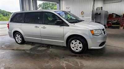 2012 Dodge Grand Caravan SE   - Photo 5 - Butler, PA 16001