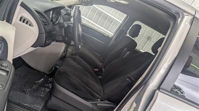 2012 Dodge Grand Caravan SE   - Photo 11 - Butler, PA 16001
