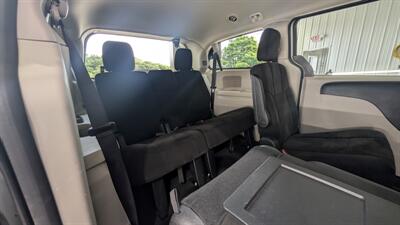 2012 Dodge Grand Caravan SE   - Photo 17 - Butler, PA 16001